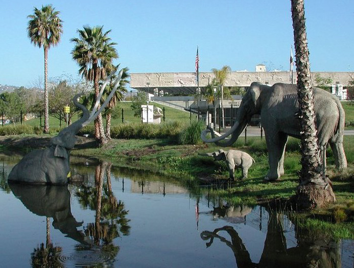 weird-la-attractions